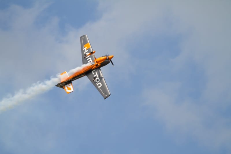 Hamilton air race online red bull