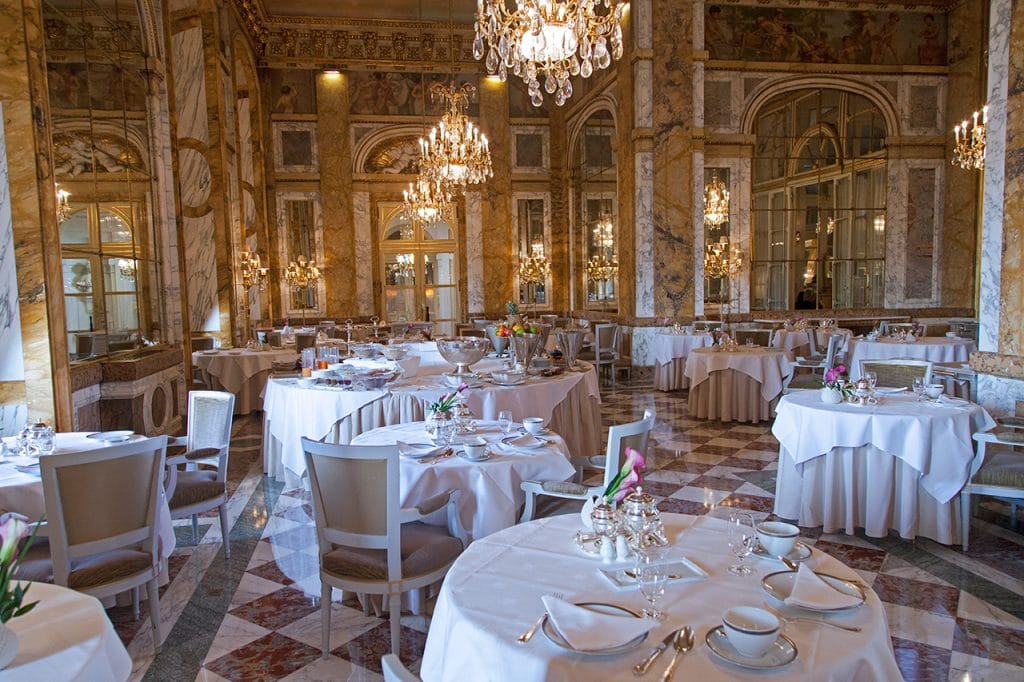 Restaurant Le Crillon, Paris