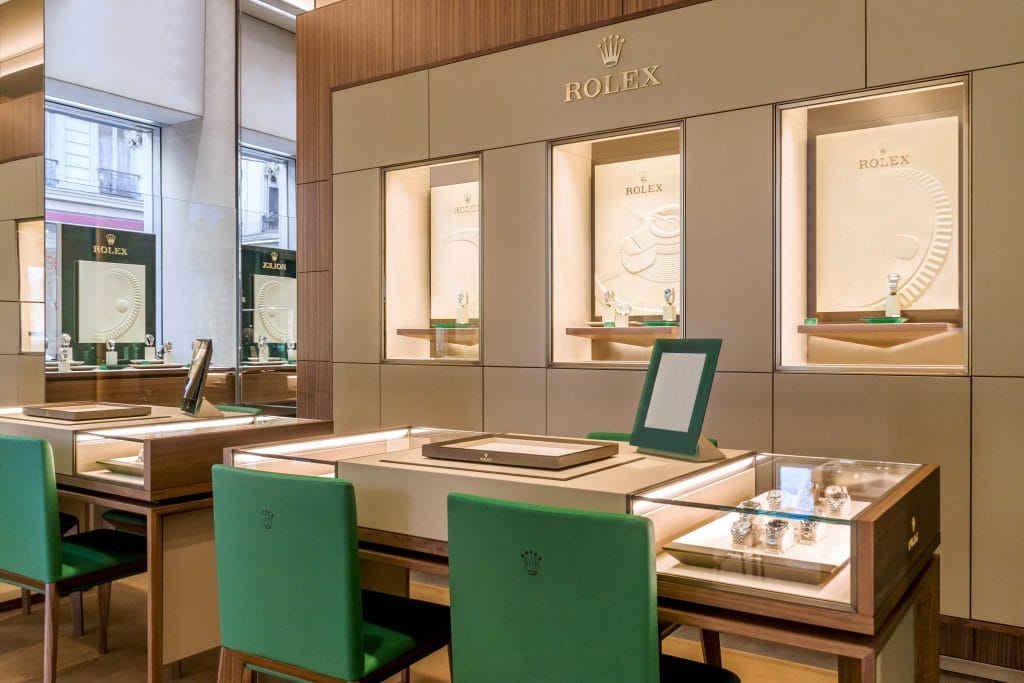 Rolex Daytona s expose en boutique chez Maier Lyon