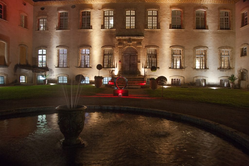 Le Château de la Pioline à Aix-en-Provence aux couleurs d'Omega et de Bellini Haute Horlogerie