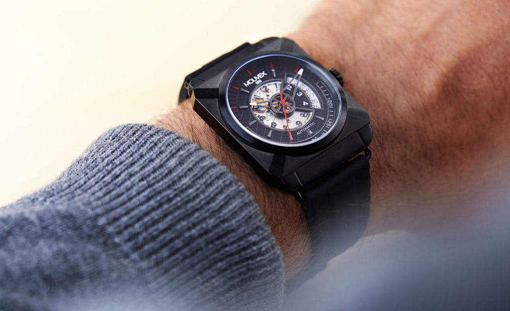 Mouvex 1911 dans sa livrée PVD noire