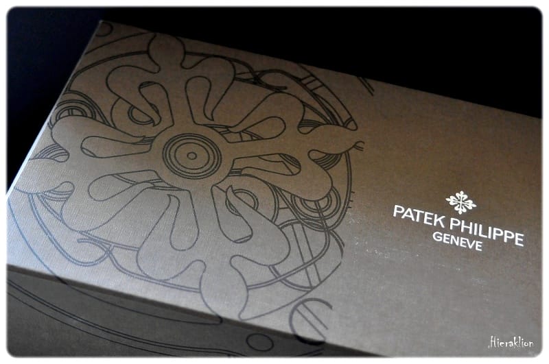 Boîte et surboîte de la Patek Philippe Aquanaut