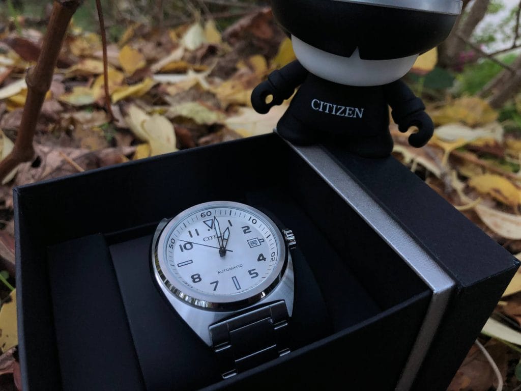 Citizen Platform sur bracelet acier