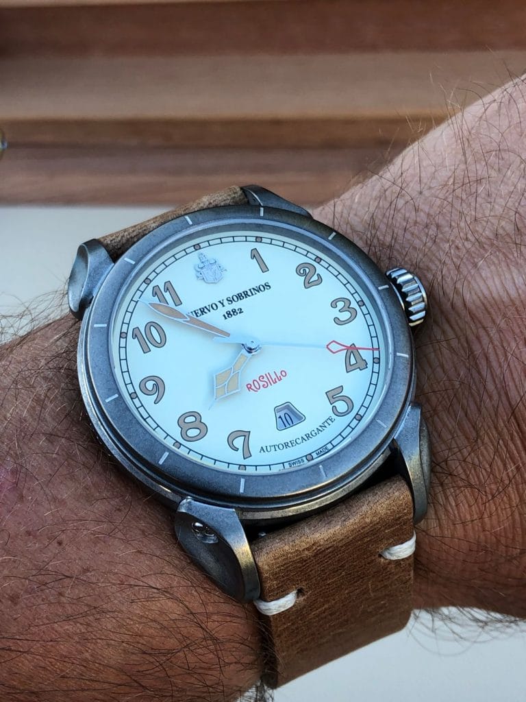 La Vuelo Domingo Rosillo au poignet