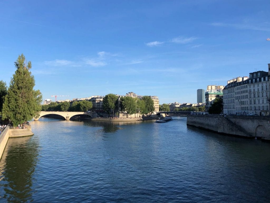 Paris sous le soleil