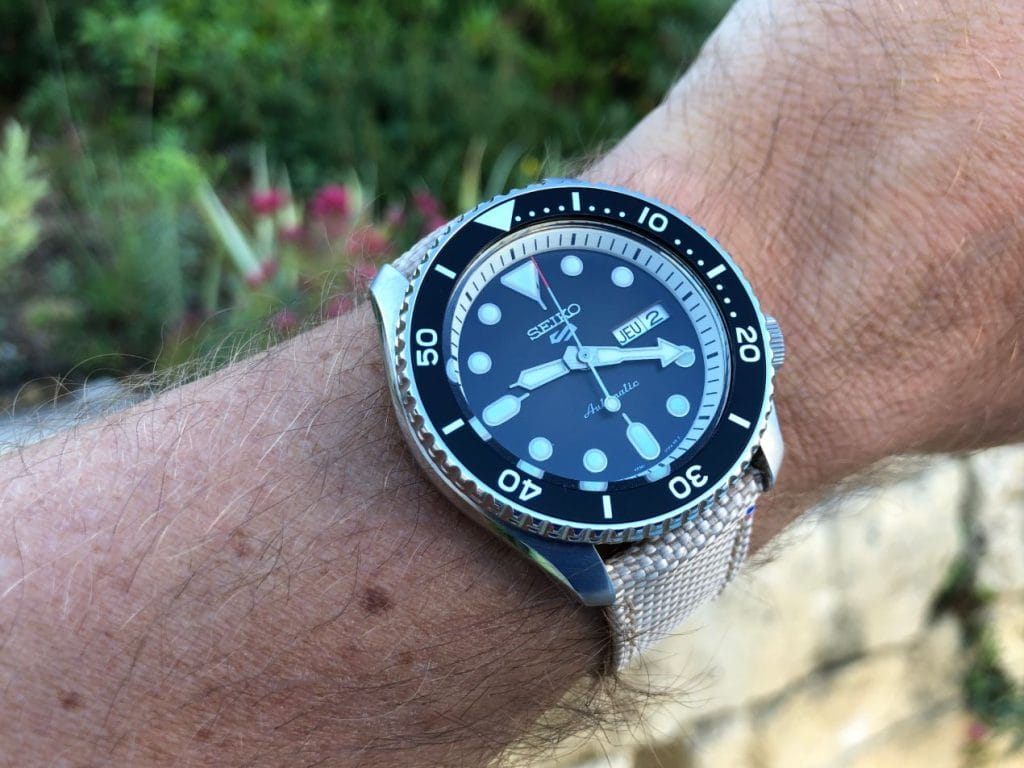 Le rendu de la montre au poignet