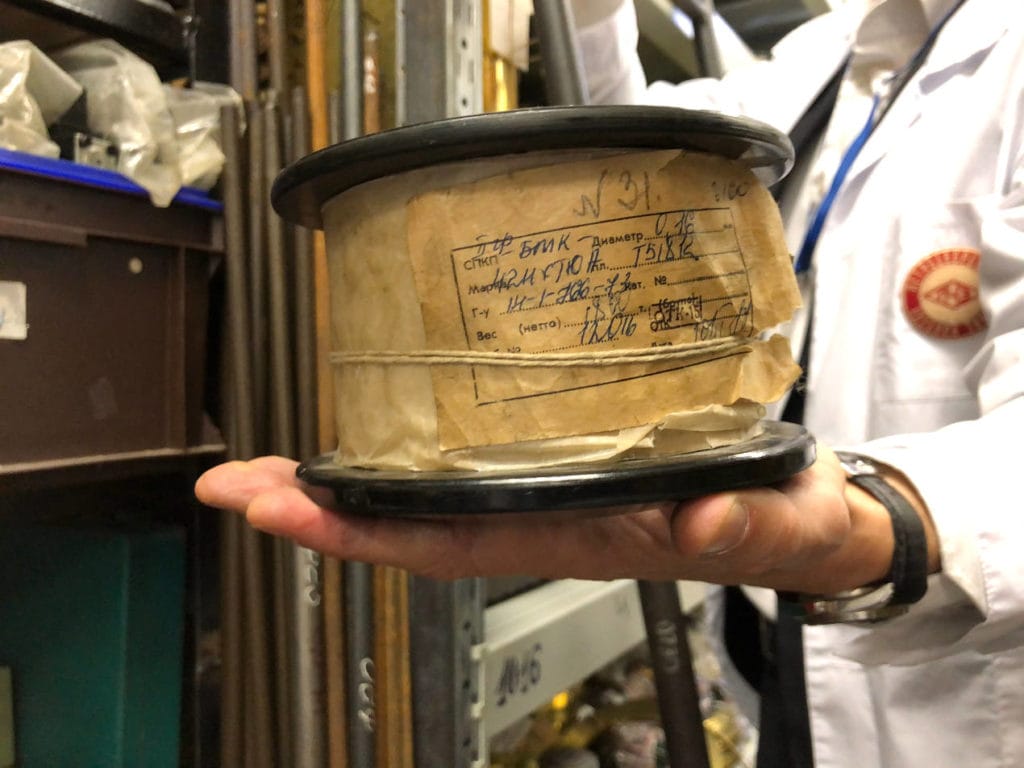 Alliage constituant la matière première pour la production de spiraux, qui assure une indépendance à la Manufacture