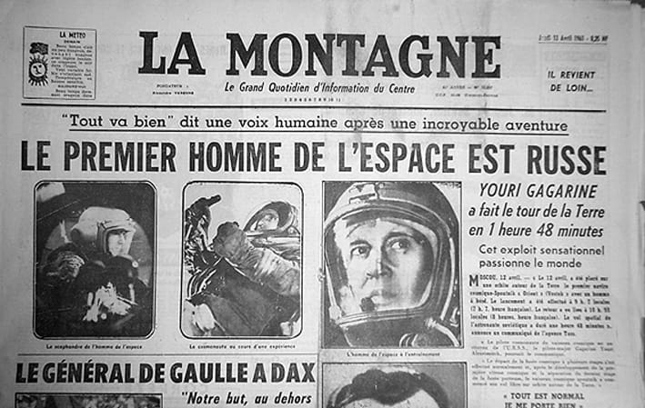 Youri Gagarine faisant la Une de tous les journaux à travers le monde ! 