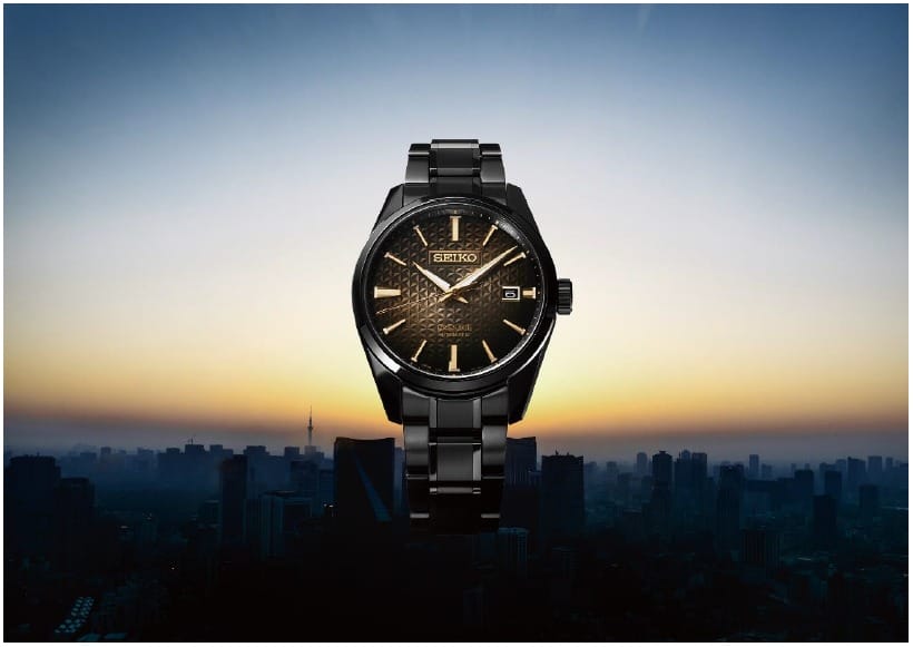 Les reflets dorés scintillent lorsque le soleil se lève sur Tokyo. SPB205