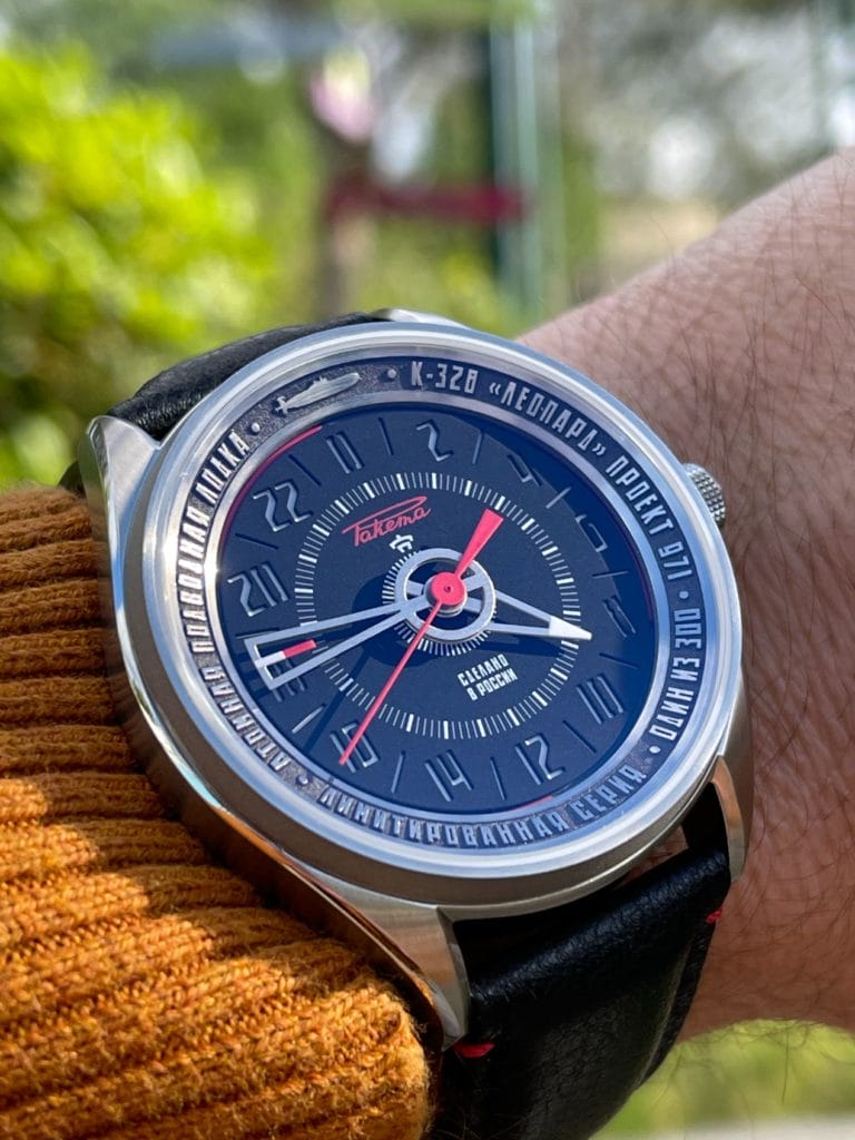 La Raketa Léopard 24 au poignet : une magnifique présence !