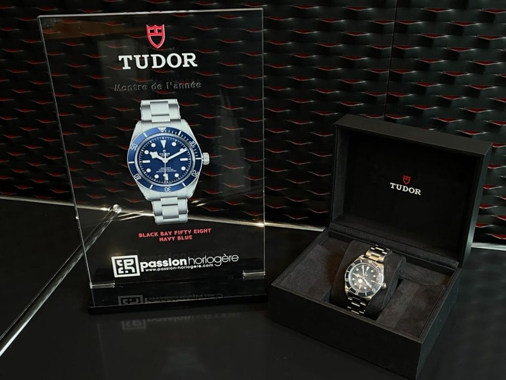 Le trophée et la montre récompensée !