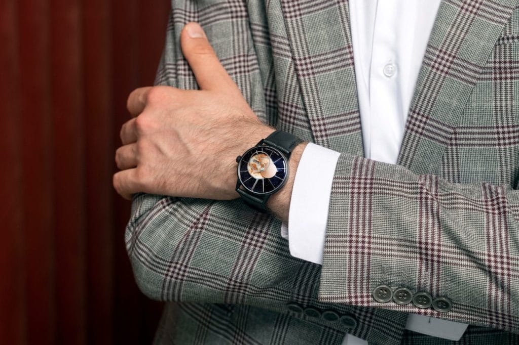 Raketa Copernicus série limitée au poignet