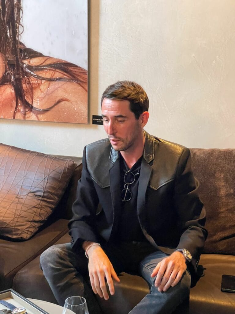 The Avener, très pro et très abordable en interview.