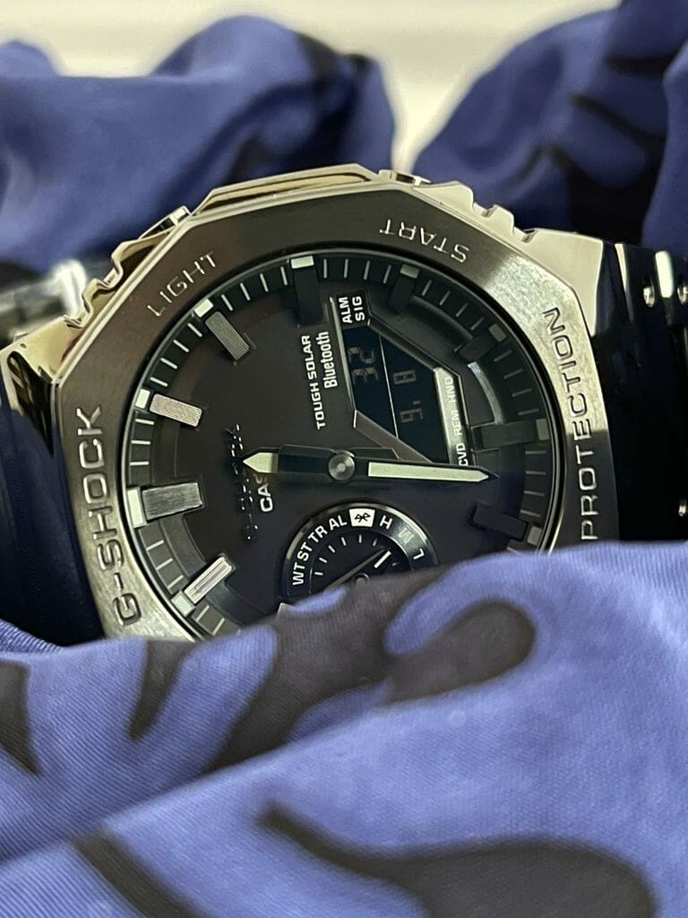 La furtivité du modèle de couleur noire.