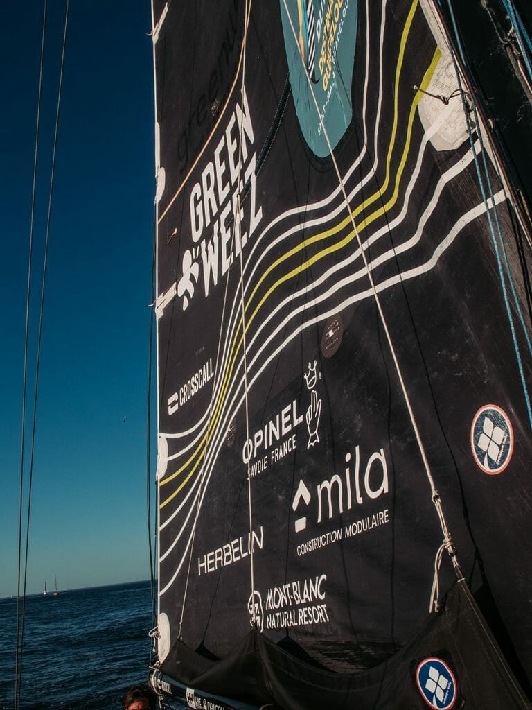 Herbelin sur la voile de Crosscall.