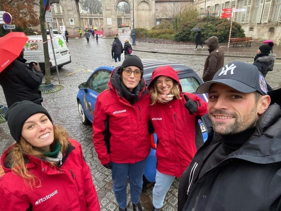 Romain qui nous envoie un Selfie depuis Nancy, en compagnie de l'équipe Swatch !
