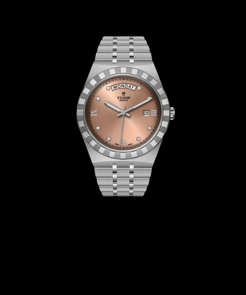 Boitier en acier inoxydable, 41 mm, cadran saumon non serti.