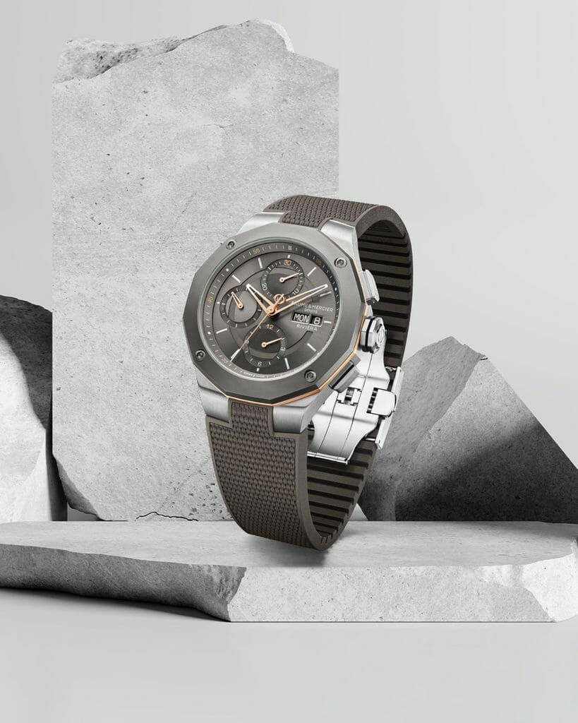 Modèle M0A10722 : Mouvement automatique, Réserve de marche de 48 heures.