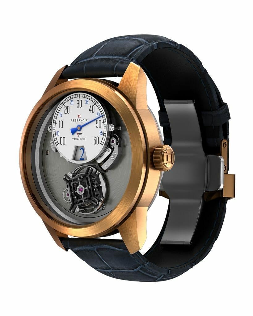 Boîtier en bronze 43mm / Cadran émail blanc "Grand feu"/ Aiguille bleuie/ Couronne vissée, étanchéité 3 ATM/ Fond ouvert à 360°, en acier inoxydable / Verre saphir anti-reflet.