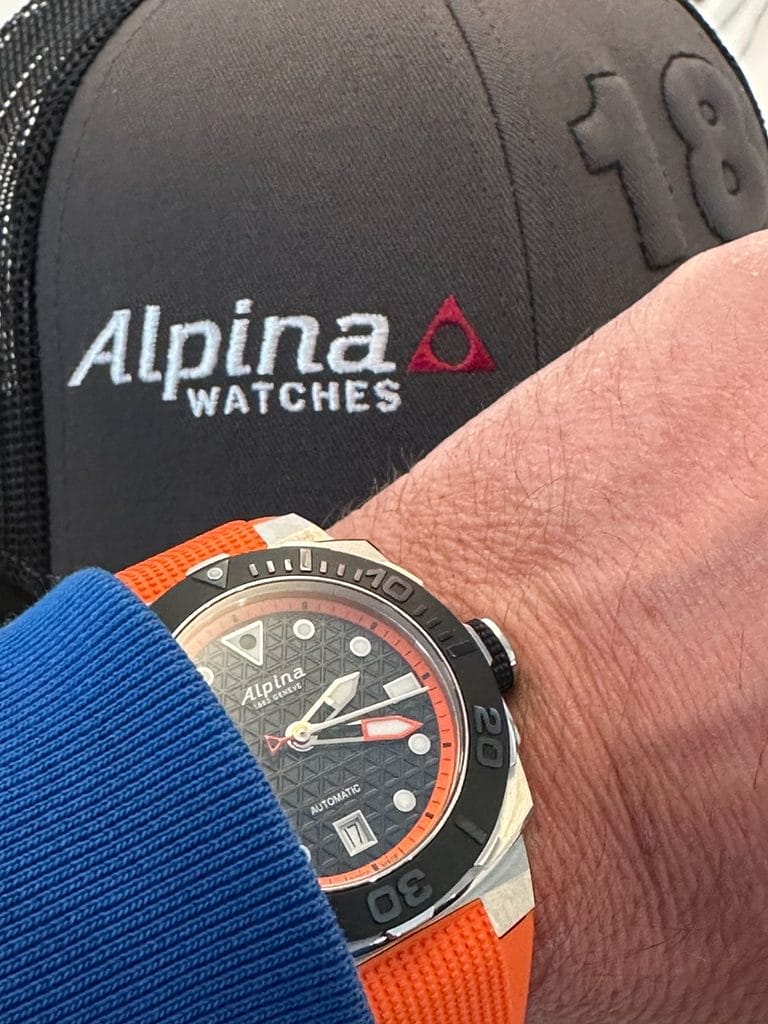 Montre Alpina Seastrong Diver Extreme Automatic AL-525BO3VE6 au poignet