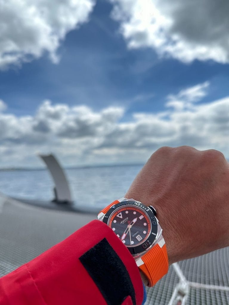 Montre Alpina Seastrong Diver Extreme Automatic AL-525BO3VE6 au poignet