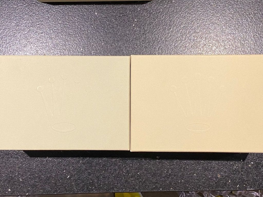 Photo d'illustration - Doublette Rolex (la fausse à gauche) - Source Michel Vittini sur le groupe Facebook Club Rolex France