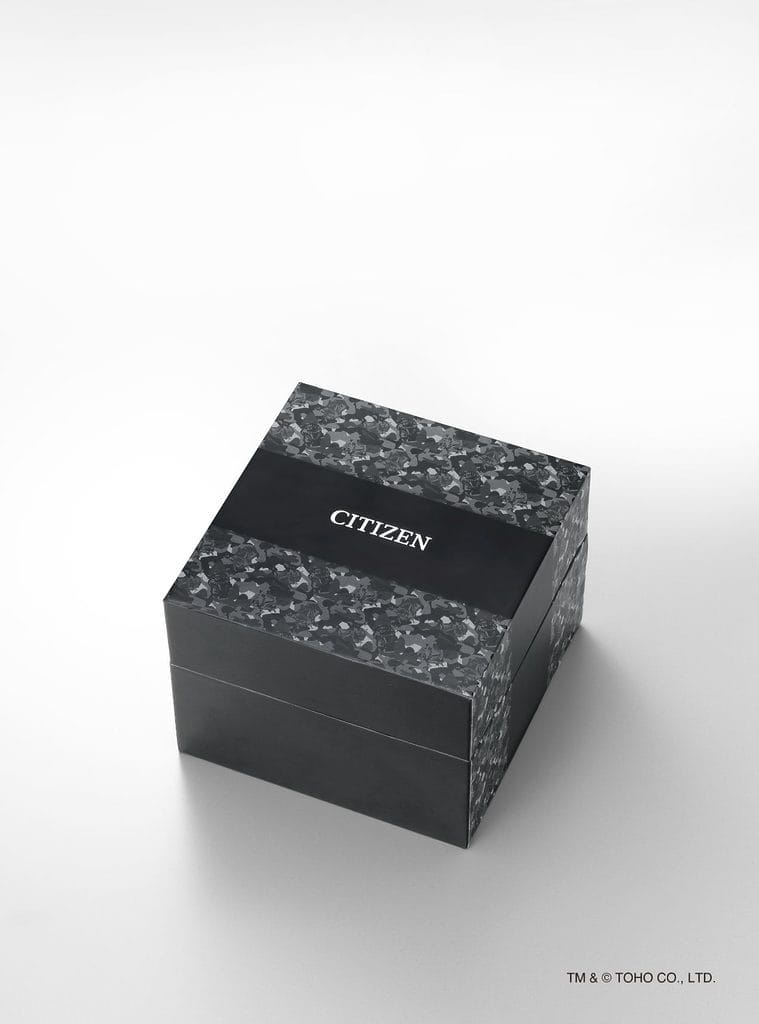 Ecrin de ces deux modèles collector célébrant les 70 ans de Godzilla