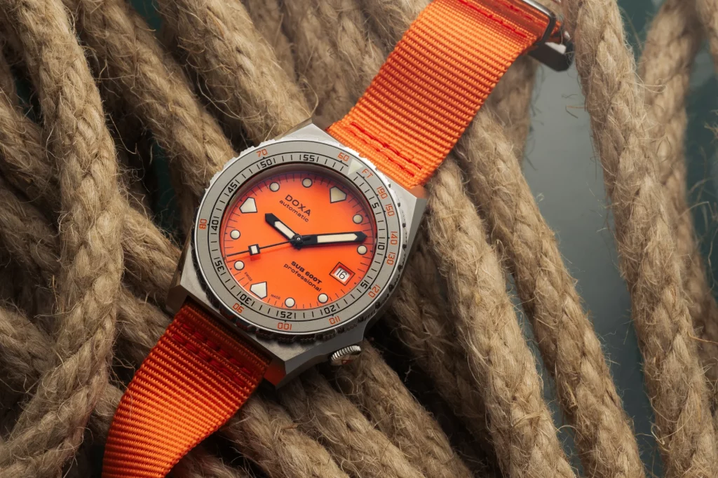 Doxa SUB 600T Professional - À partir de 1 350 €