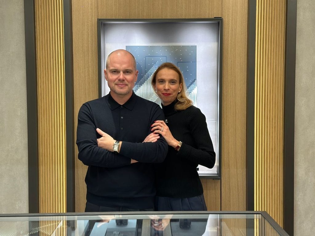 Edouard et Mélissa Genton au sein de leur boutique Jaeger-LeCoultre
