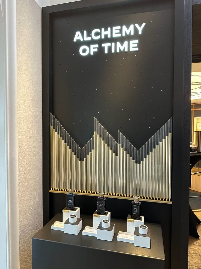 La collection de parfums à découvrir dans la boutique de la place Vendôme.