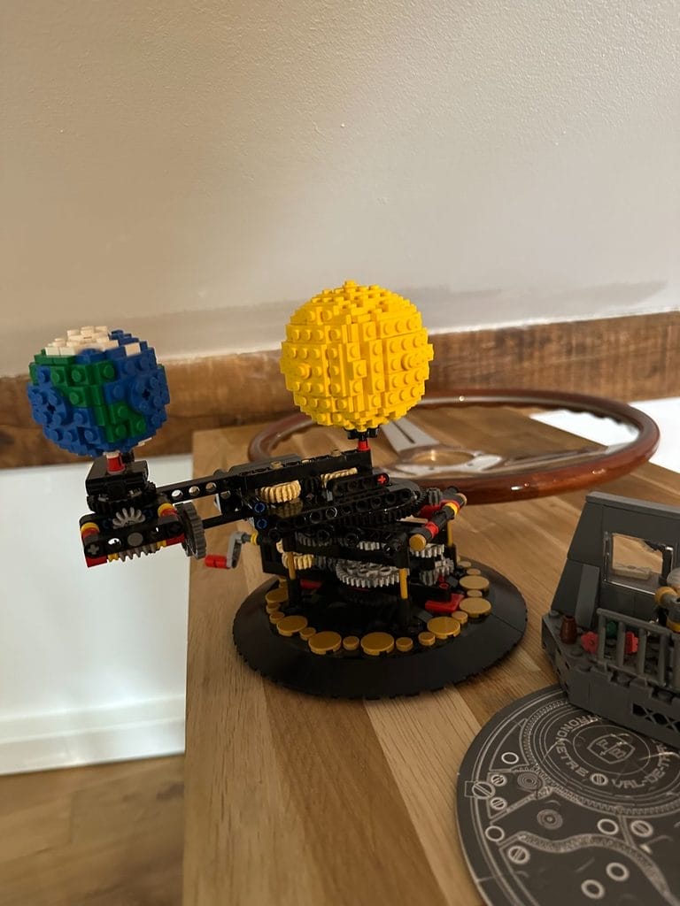 Le Tellurium réalisé en Lega par Théo Auffret