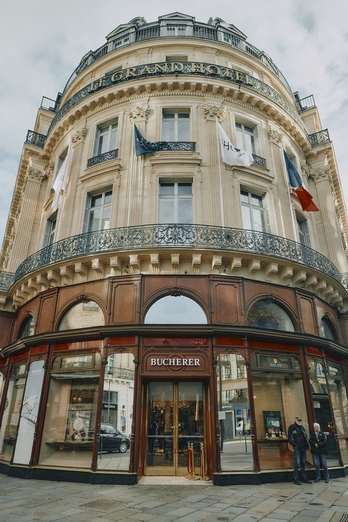 Bucherer Paris a servi d'écrin à ce défilé de mode.
