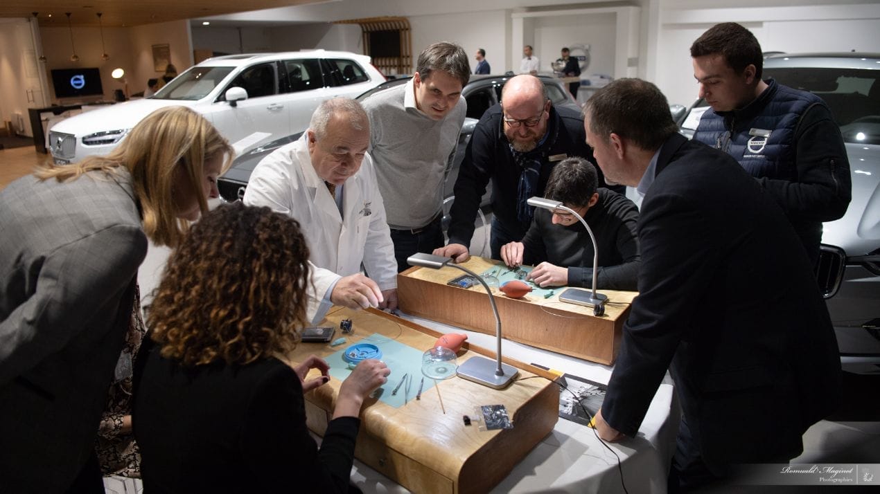 Quand le team building devient une mécanique de précision - passion-horlogere.com